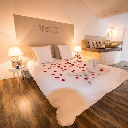 Bed & Breakfast La Maison Gustave Narbonne