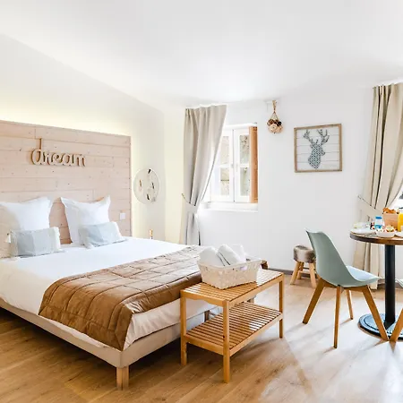 La Maison Gustave Bed & Breakfast