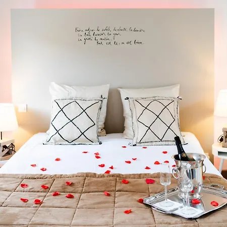 Bed & Breakfast La Maison Gustave 3*