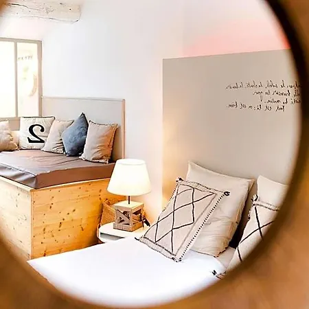 Bed and breakfast La Maison Gustave 3*
