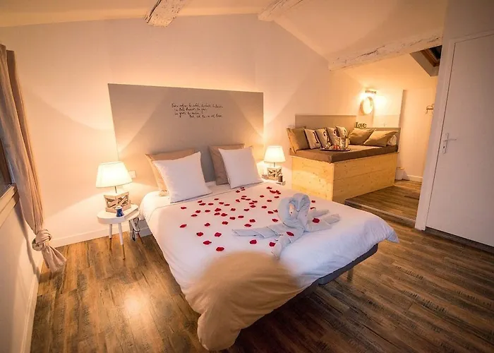 La Maison Gustave Bed & Breakfast Narbonne