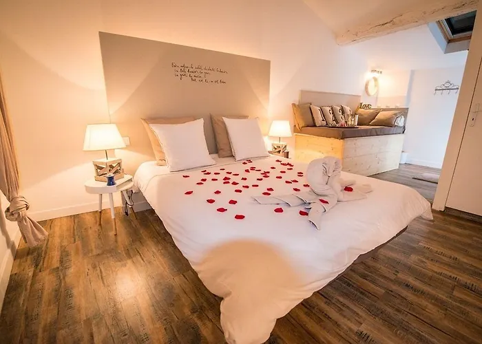 Bed & Breakfast La Maison Gustave Narbonne