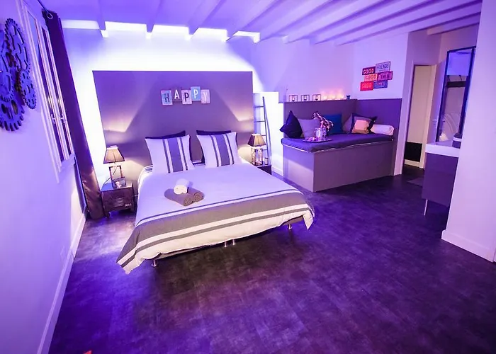 La Maison Gustave Bed & Breakfast 4*