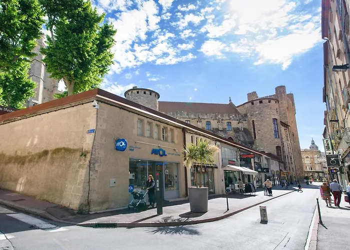 Bed & Breakfast La Maison Gustave 4*